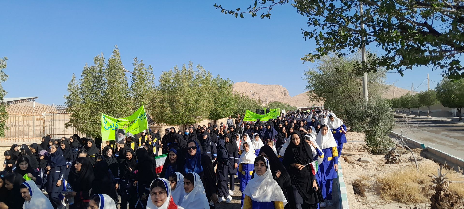 راهپیمایی سیزدهم آبان‌ماه در زرین دشت