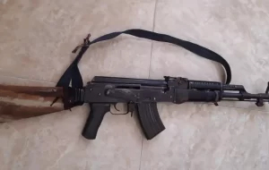 کشف سلاح غیر مجاز کلاشینکف در زرین دشت