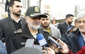 استفاده از بالگردهای هوافراجا برای اخذ رای در مناطق صعب العبور استفاده از بالگردهای هوافراجا برای اخذ رای در مناطق صعب العبور