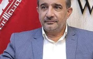 رأی مردم تعیین کننده مسئولان کشور است.