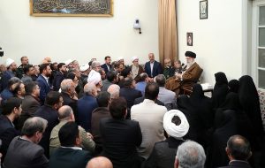 دیدار دستاندرکاران برگزاری کنگره شهدای استان فارس با رهبر انقلاب دیدار دستاندرکاران برگزاری کنگره شهدای استان فارس با رهبر انقلاب