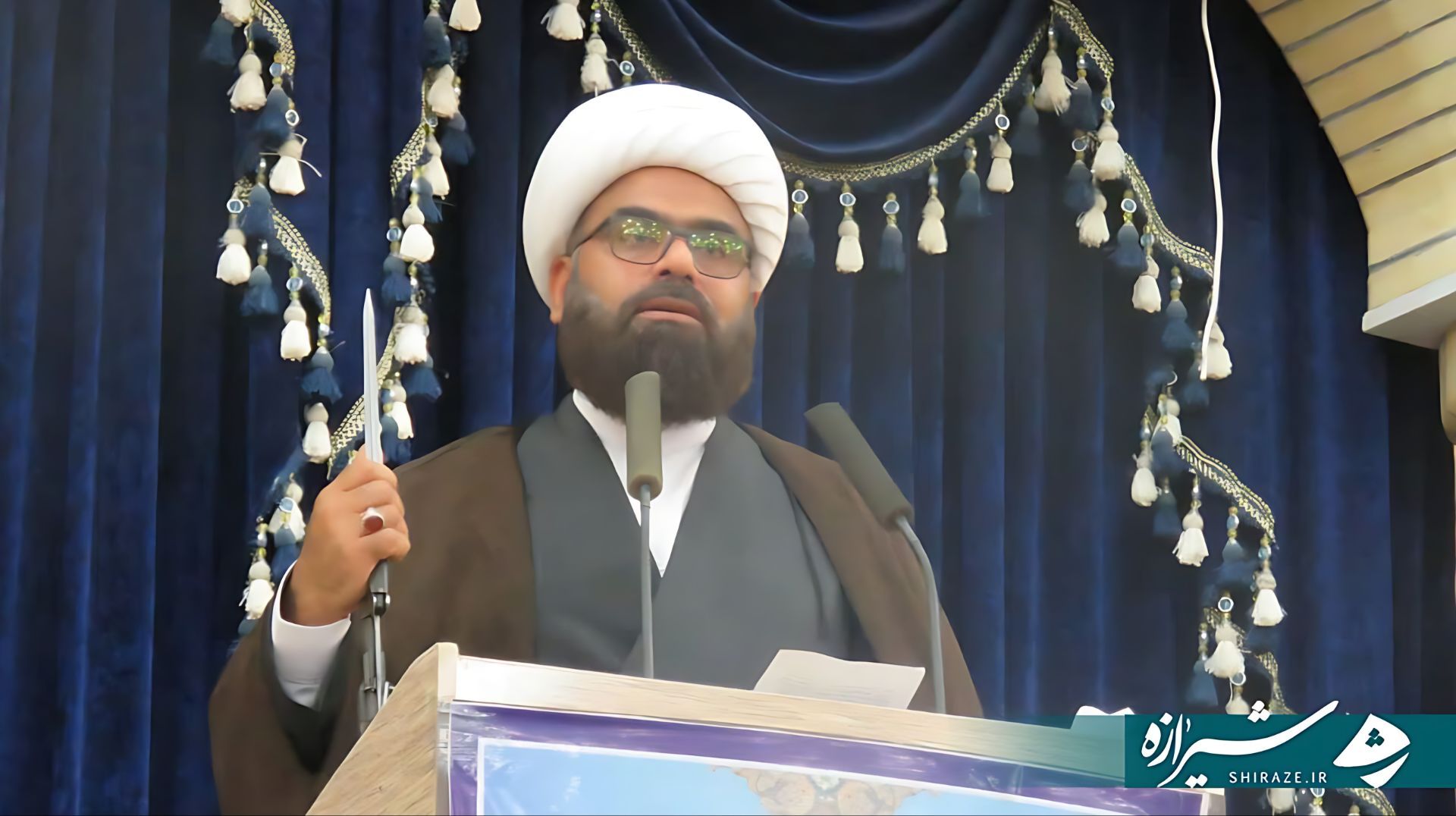 فقدان تحلیل سیاسی؛ ریشه شکست امت اسلامی